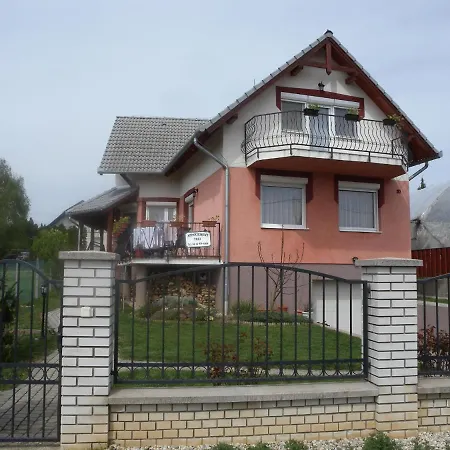 In Gyenesdias/balaton 18812 Apartment