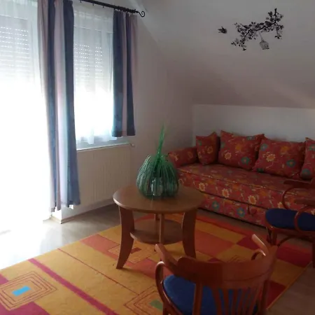 Apartment In Gyenesdias/balaton 18812