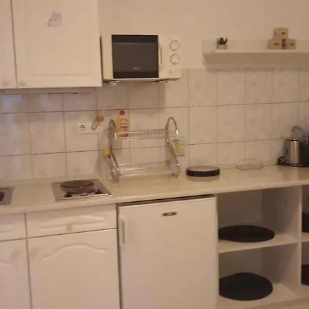 Apartment In Gyenesdias/balaton 18812 *