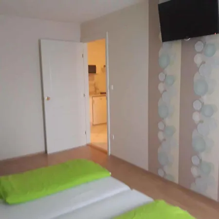 In Gyenesdias/balaton 18812 Apartment