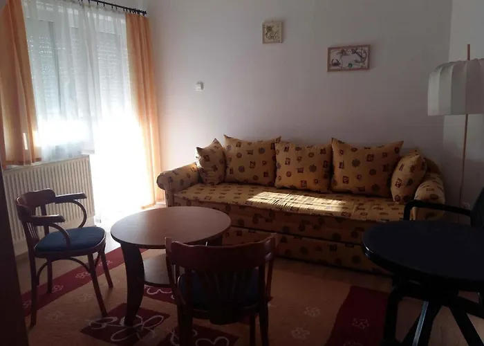 Apartman In - Balaton 18812 Gyenesdiás